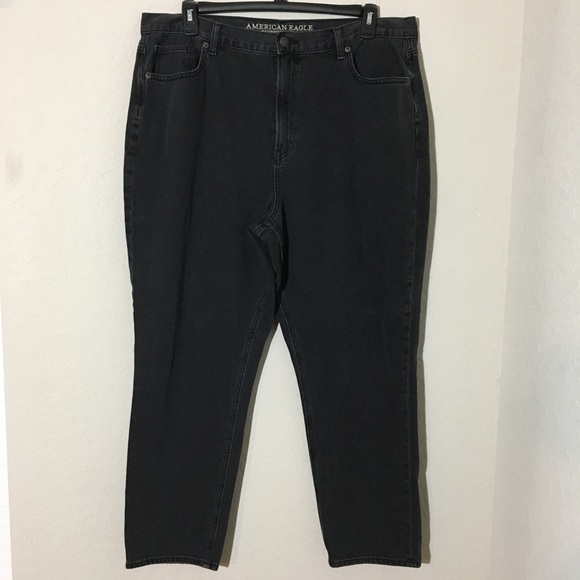 American Eagle Outfitters Denim - American Eagle Mom Jean High Rise Black Sz 20
